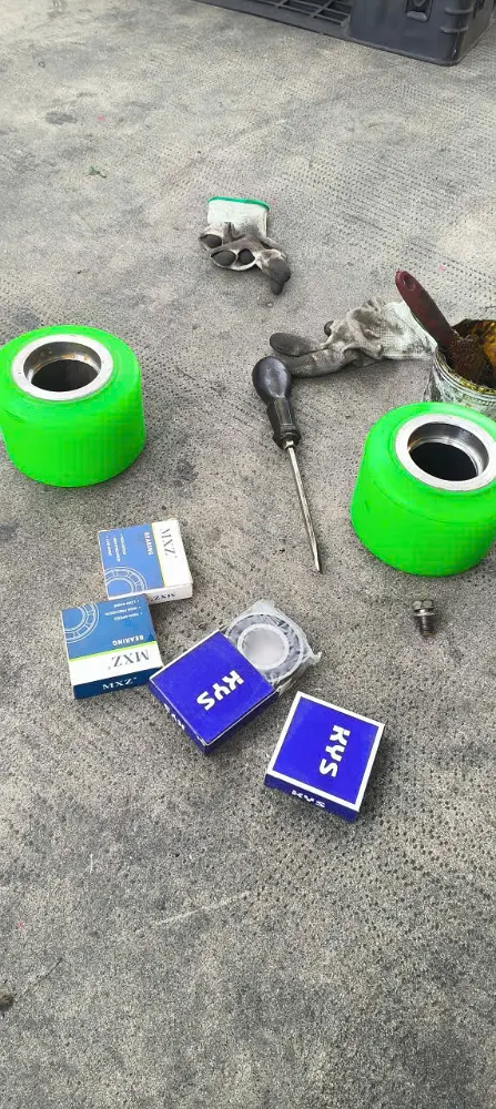 Lốp Xe Nâng Kém Chất Lượng Ảnh Hưởng Thế Nào Đến Hệ Thống Thủy Lực Và Khung Xe?