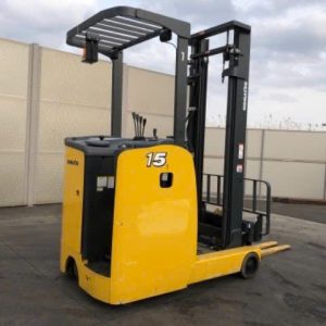 Xe nâng điện đứng lái 02